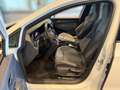 Volkswagen Golf VIII 1.5 eTSI DSG R-Line Pano+H&K+Navi+Keyless+++ Weiß - thumbnail 7