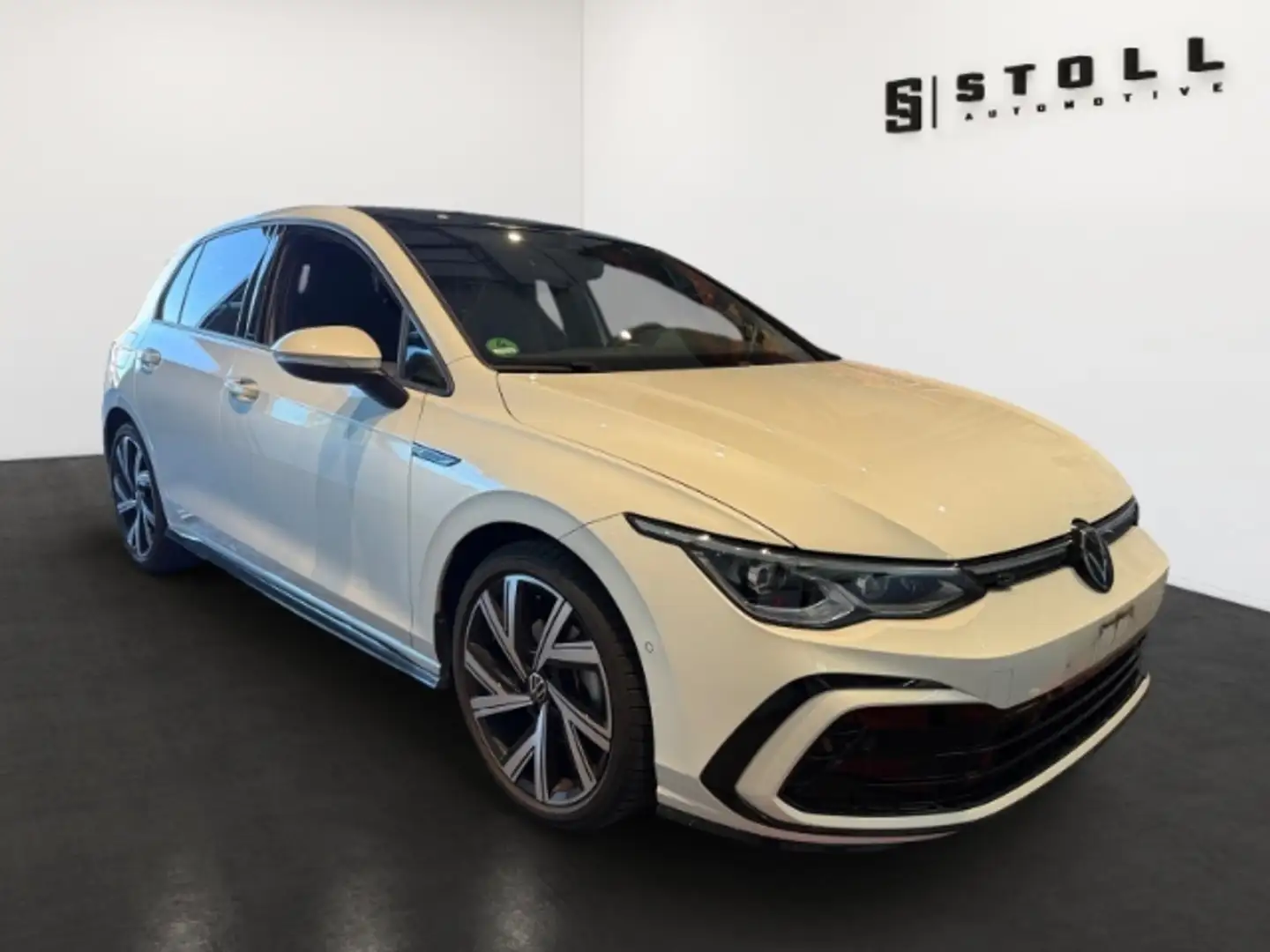 Volkswagen Golf VIII 1.5 eTSI DSG R-Line Pano+H&K+Navi+Keyless+++ Weiß - 2