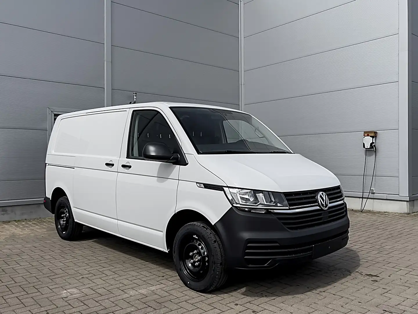 Volkswagen Transporter 6.1 Kasten KR 2,0 l TDI 81 kW 5-Gang Klima Weiß - 2