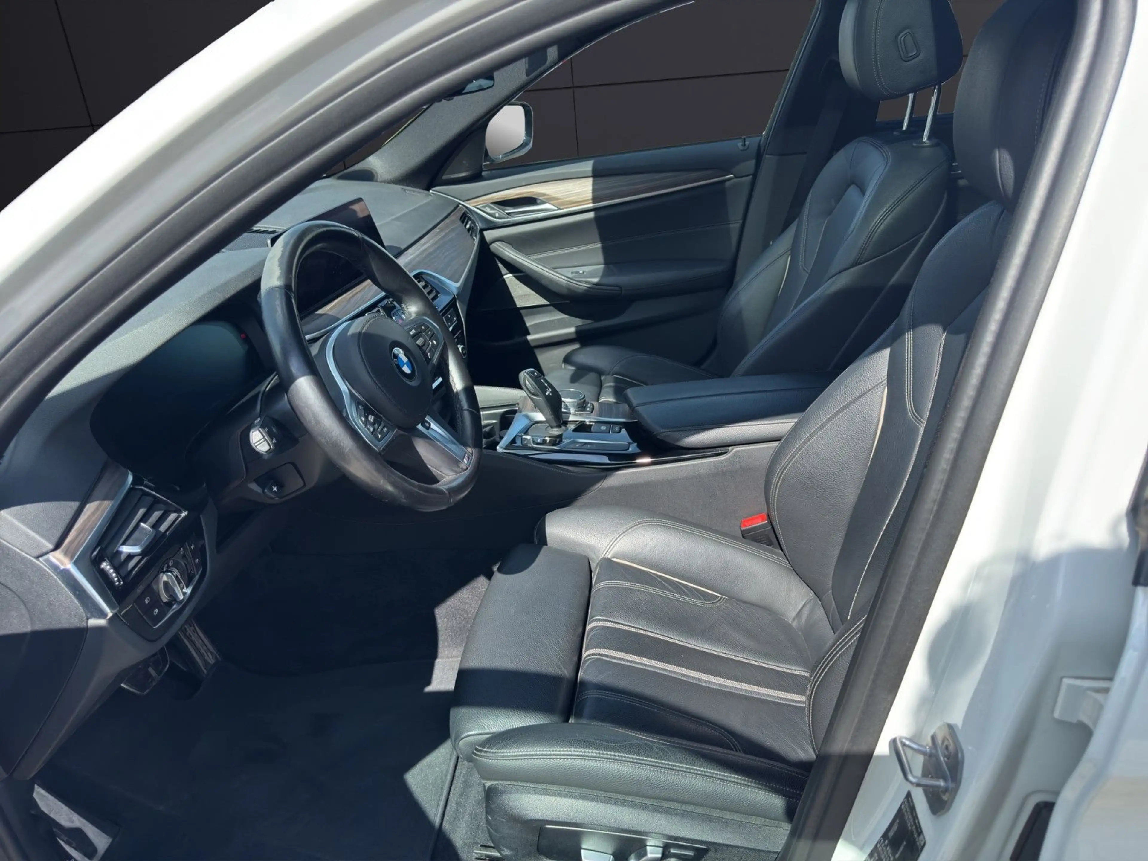 BMW 540 d Touring xDrive MSport/2.Hand/Pano/H&K/ — photo 12