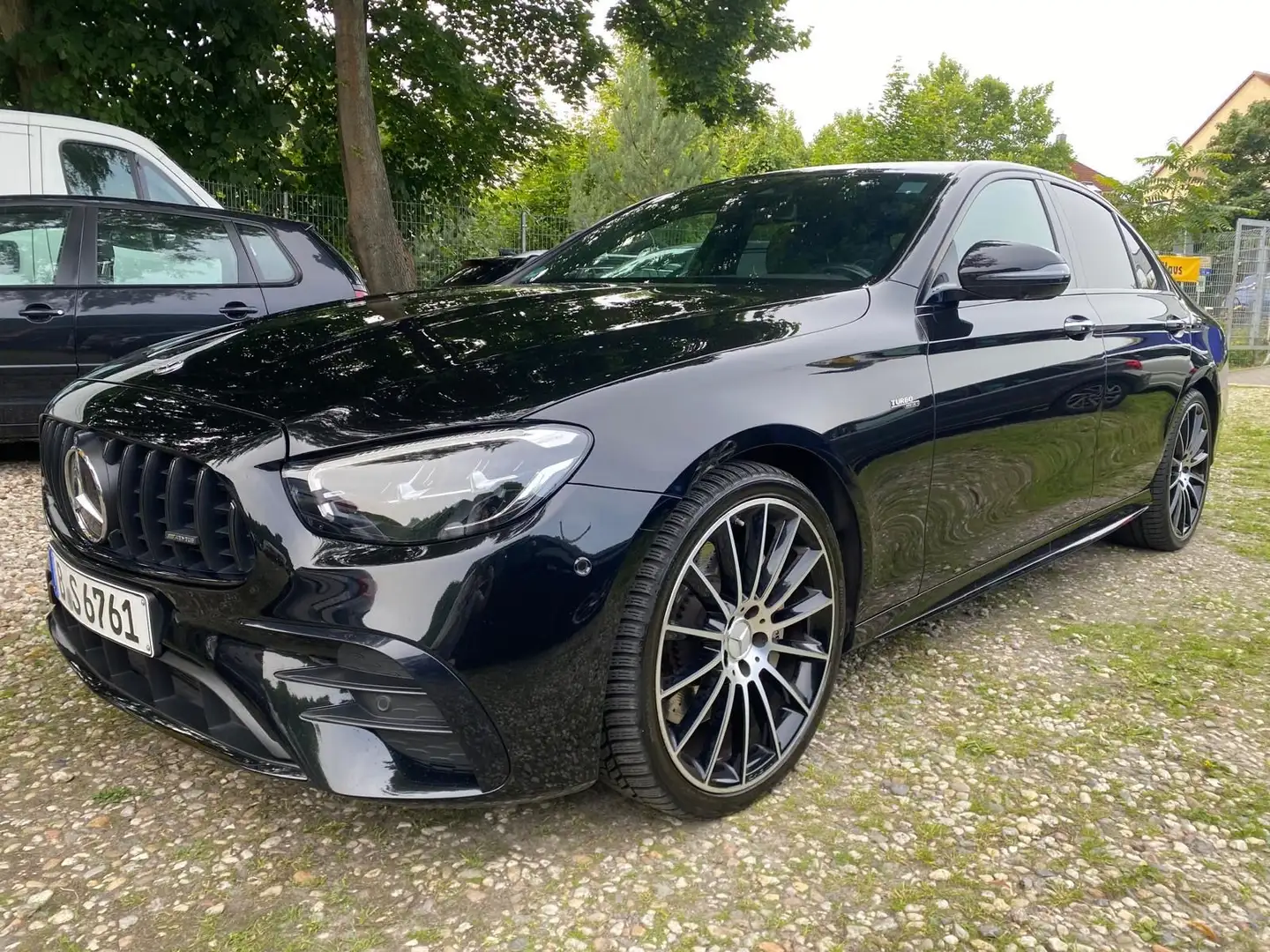 Mercedes-Benz E 53 AMG 4Matic+ Lim. Schwarz - 1