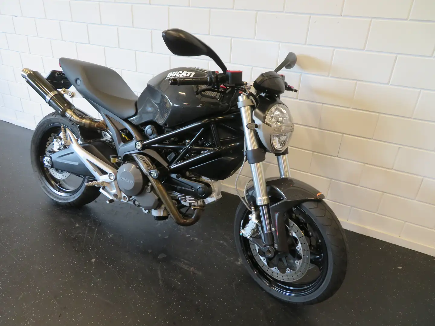 Ducati Monster 696 CARBON VERSIE PERFECT! Negru - 2