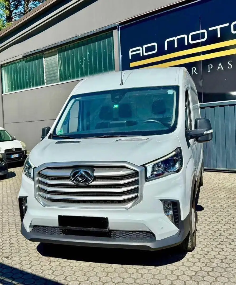 Maxus Deliver 9 Maxus Deliver 9 2.0 Diesel EURO 6D Blanc - 2