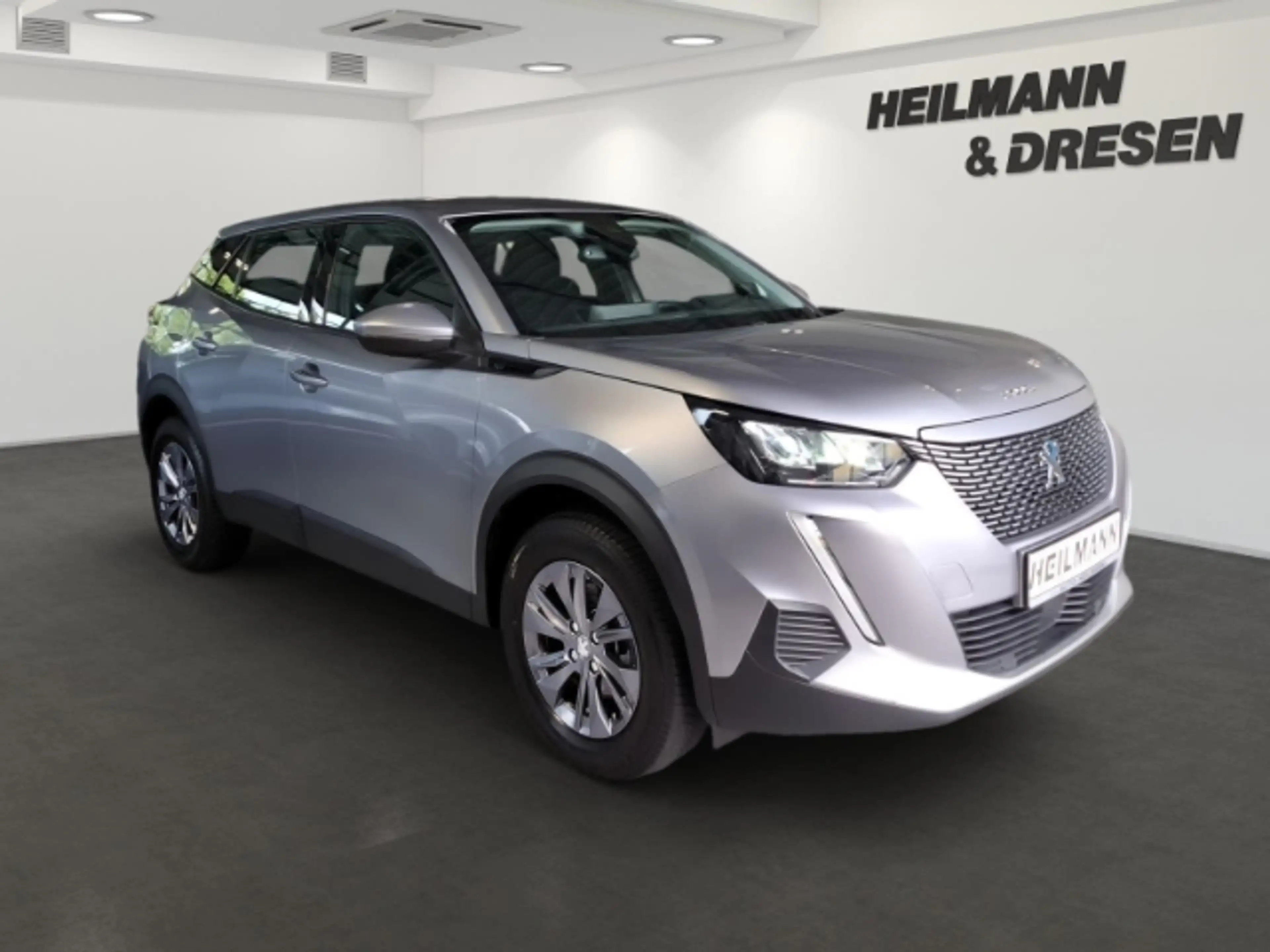 Peugeot 2008 Active Pack 50 kWh/Wärmepumpe/Sitzheizung/AppleCar — photo 2