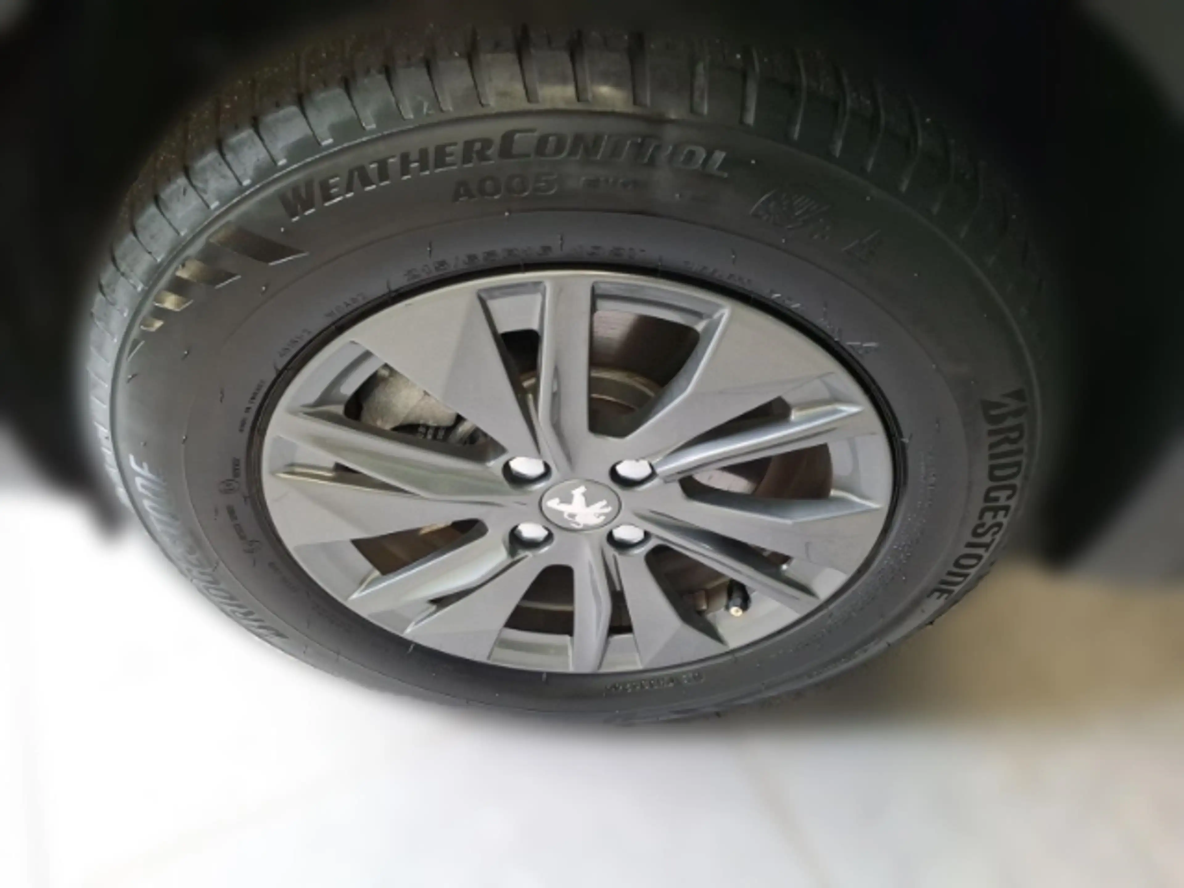 Peugeot 2008 Active Pack 50 kWh/Wärmepumpe/Sitzheizung/AppleCar — photo 6