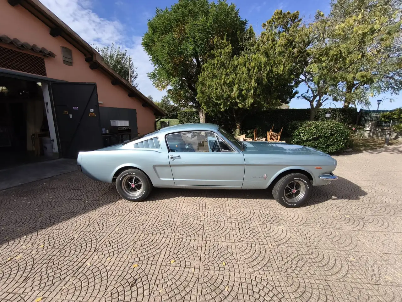 Ford Mustang Fastback, foto 4
