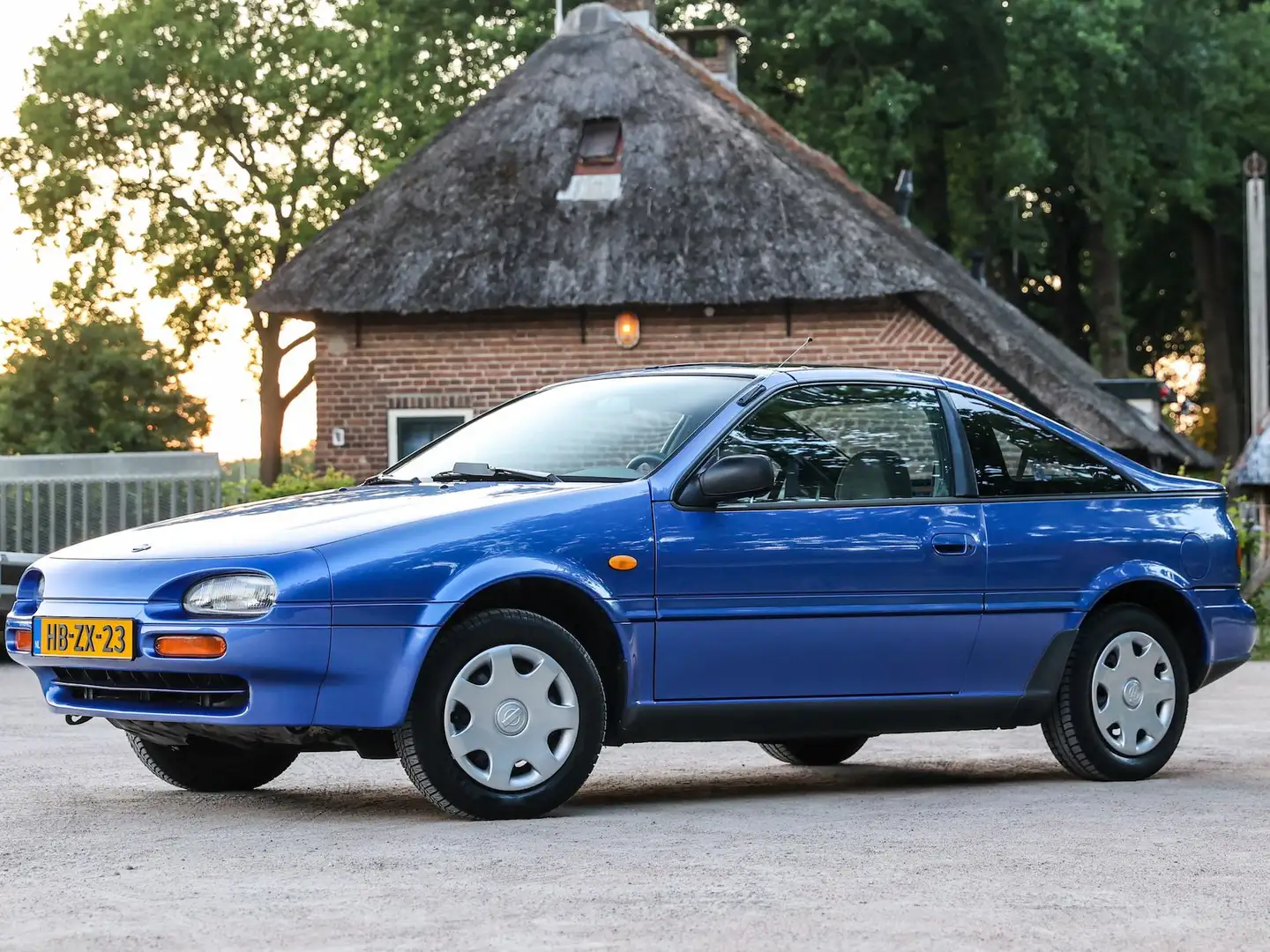 Nissan 100 NX 1.6 SLX+ Sport-i in uitzonderlijke staat verkerend Blauw - 2