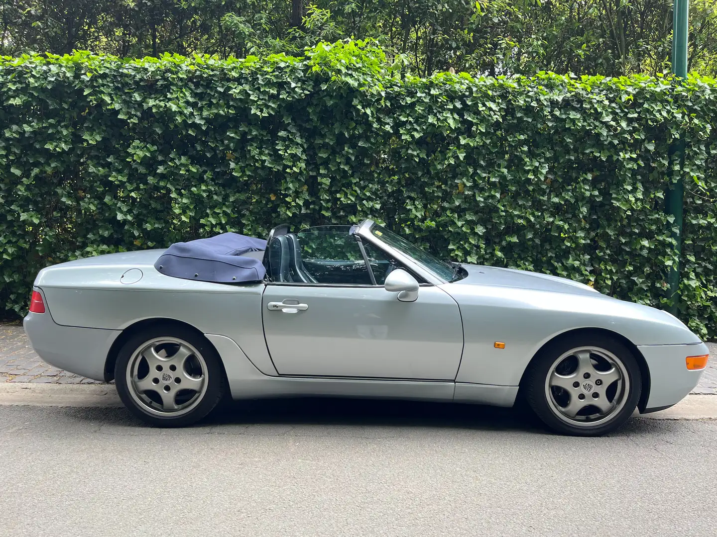 Porsche 968 Cabrio - Manual Сірий - 1