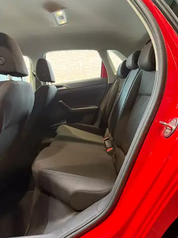 Volkswagen Polo view 13