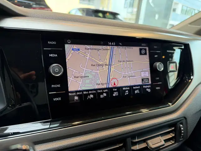 Volkswagen Polo view 14
