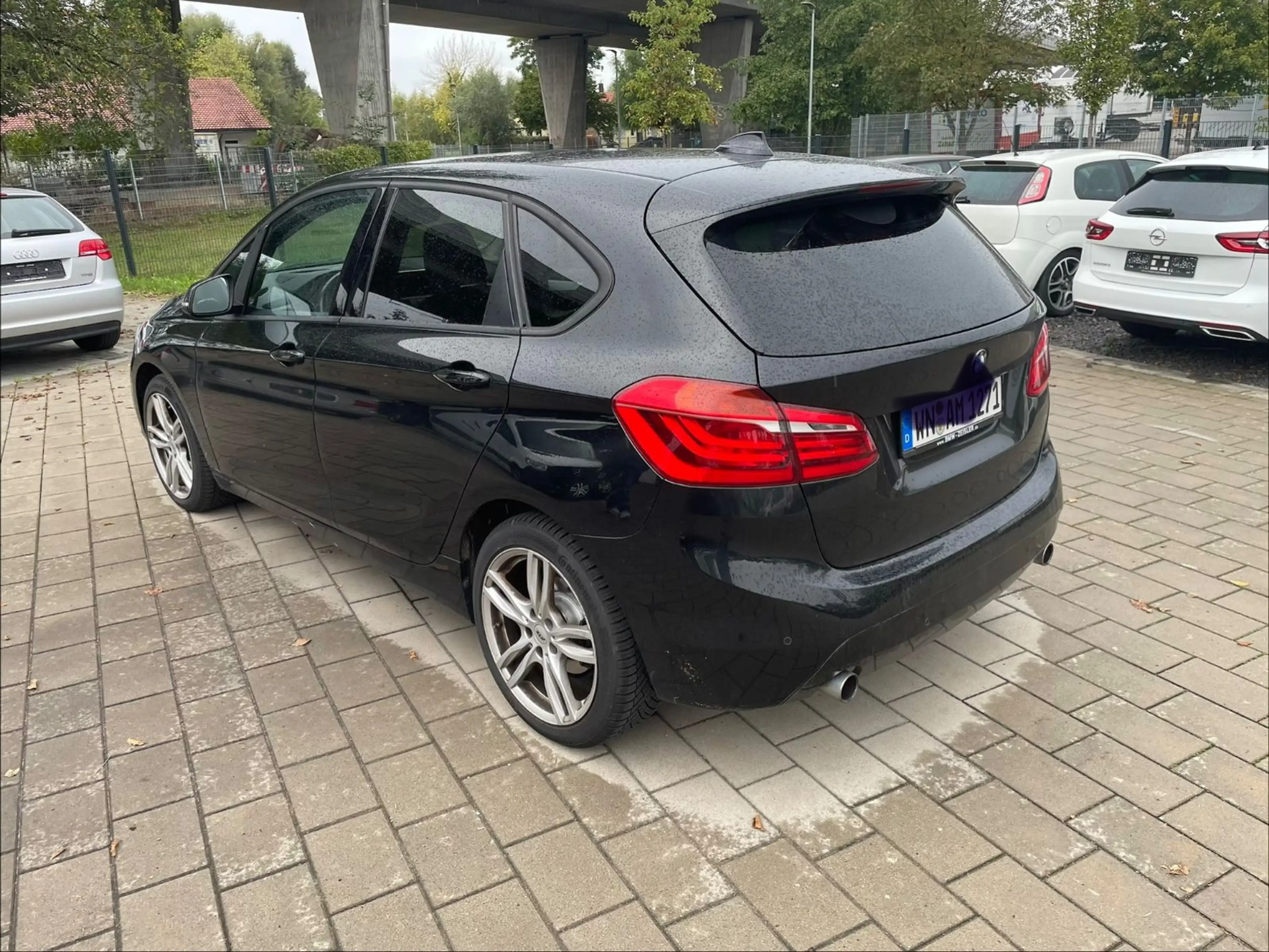 BMW 220 Active Tourer 220d Advantage Aut. Navi — photo 2