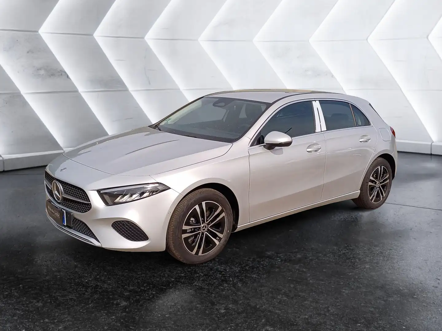Mercedes-Benz A 250 A 250 e Automatic Plug-in hybrid Advanced Progr Argento - 1