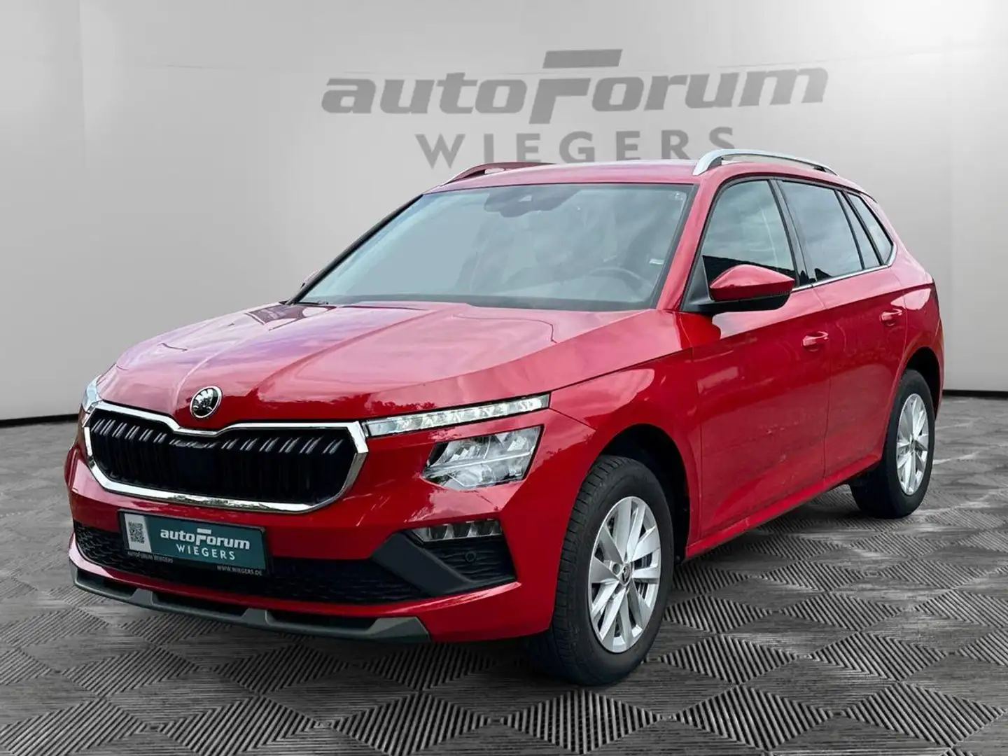 Skoda Kamiq 1,0 TSI SELECTION DSG+Kamera+PDC Rot - 2