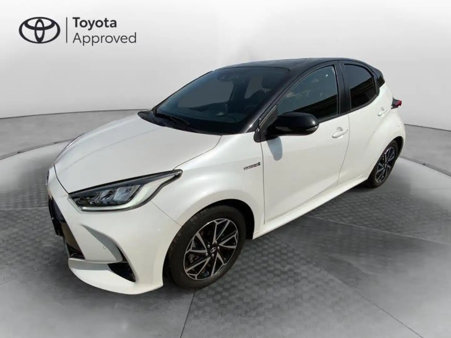 Toyota Yaris 4ª serie 1.5 Hybrid 5 porte Style Wit - 1