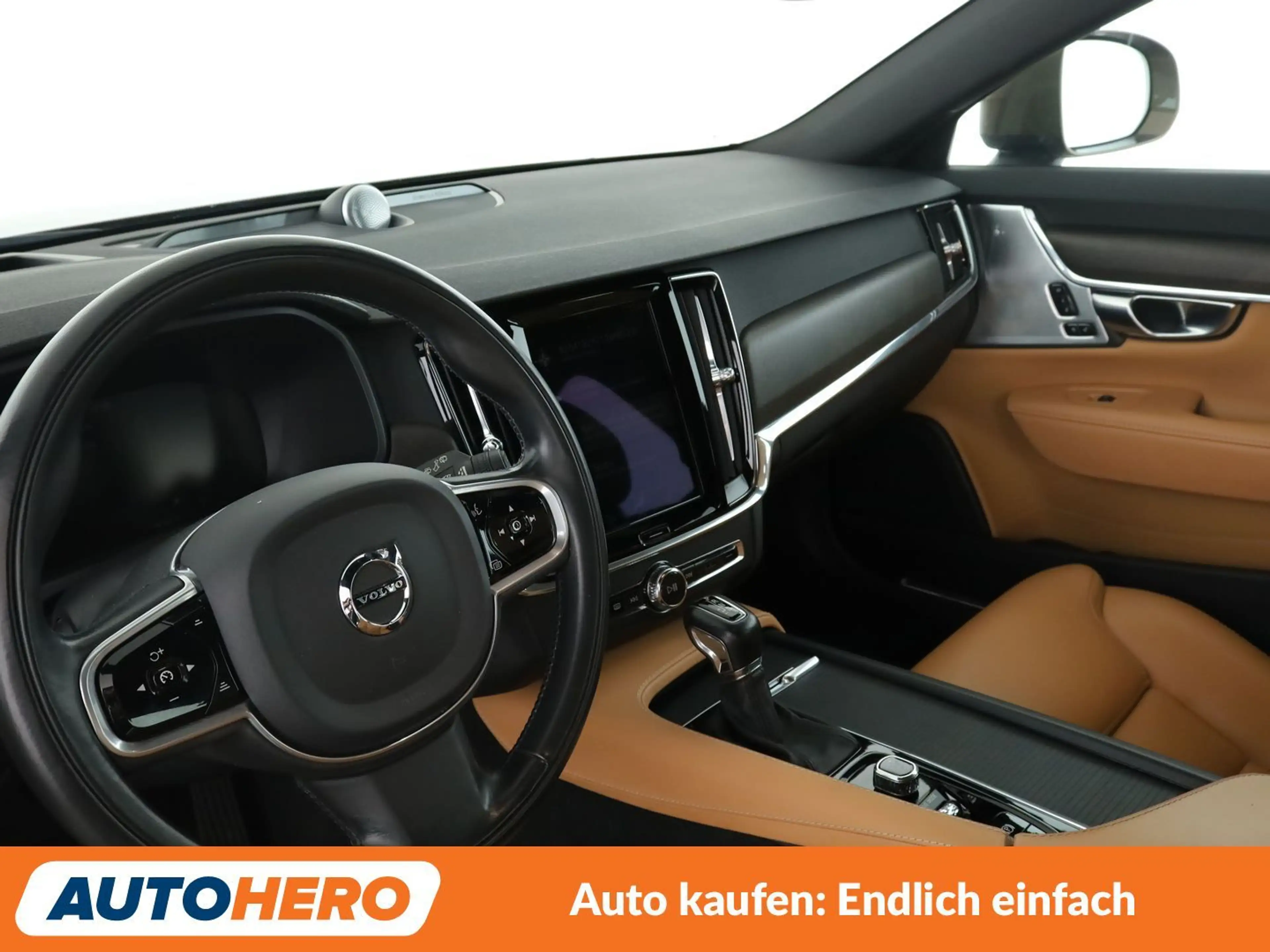 Volvo V90 Cross Country 2.0 D5 AWD Aut.*NAVI*HUD*LED* — photo 11