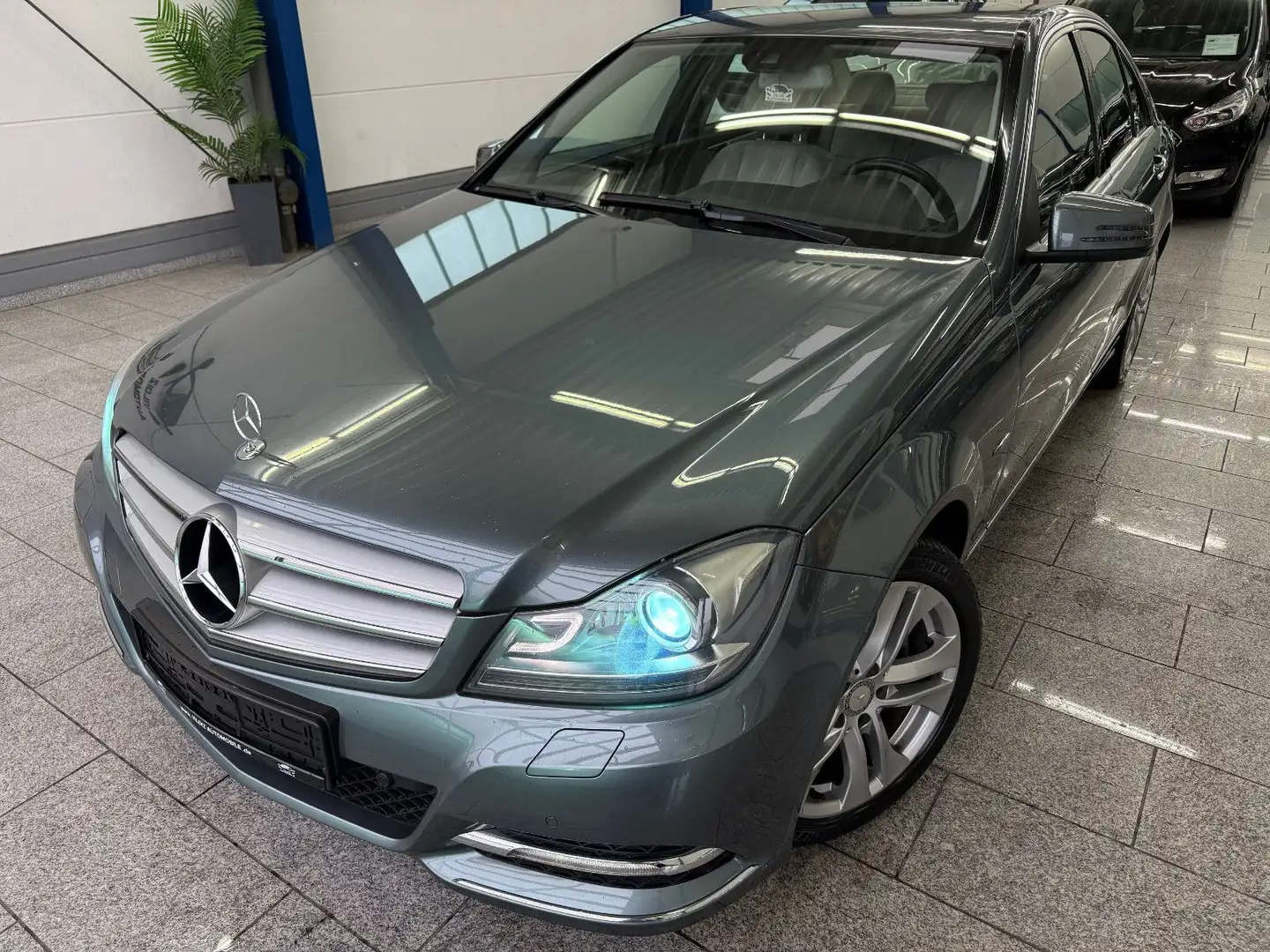 Mercedes-Benz C 220 CDI*AUTO*AVANTG*BI-XN*KAMER*TMP*LEDER*AHK Gris - 1