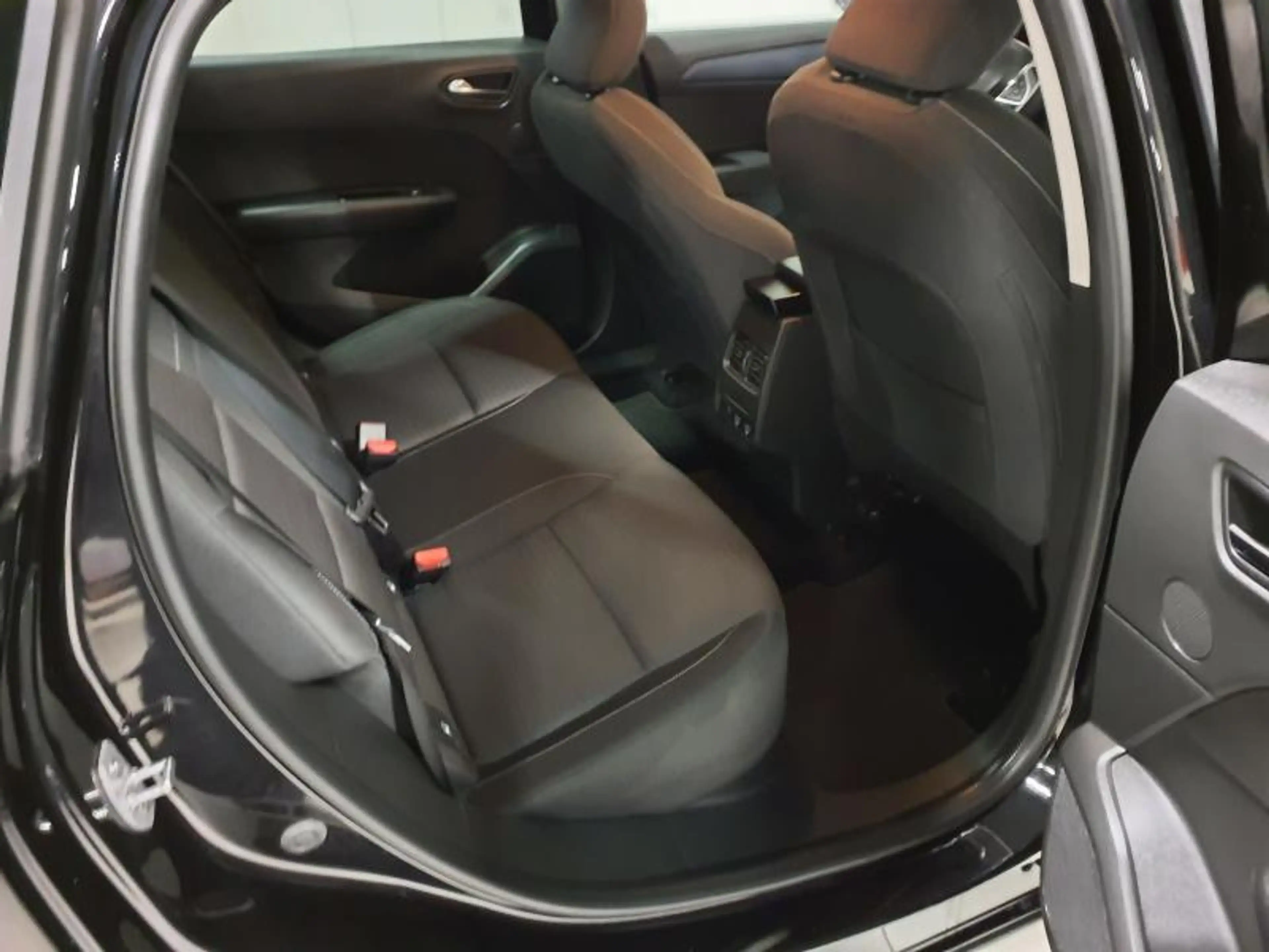 Renault Arkana Evolution — photo 11