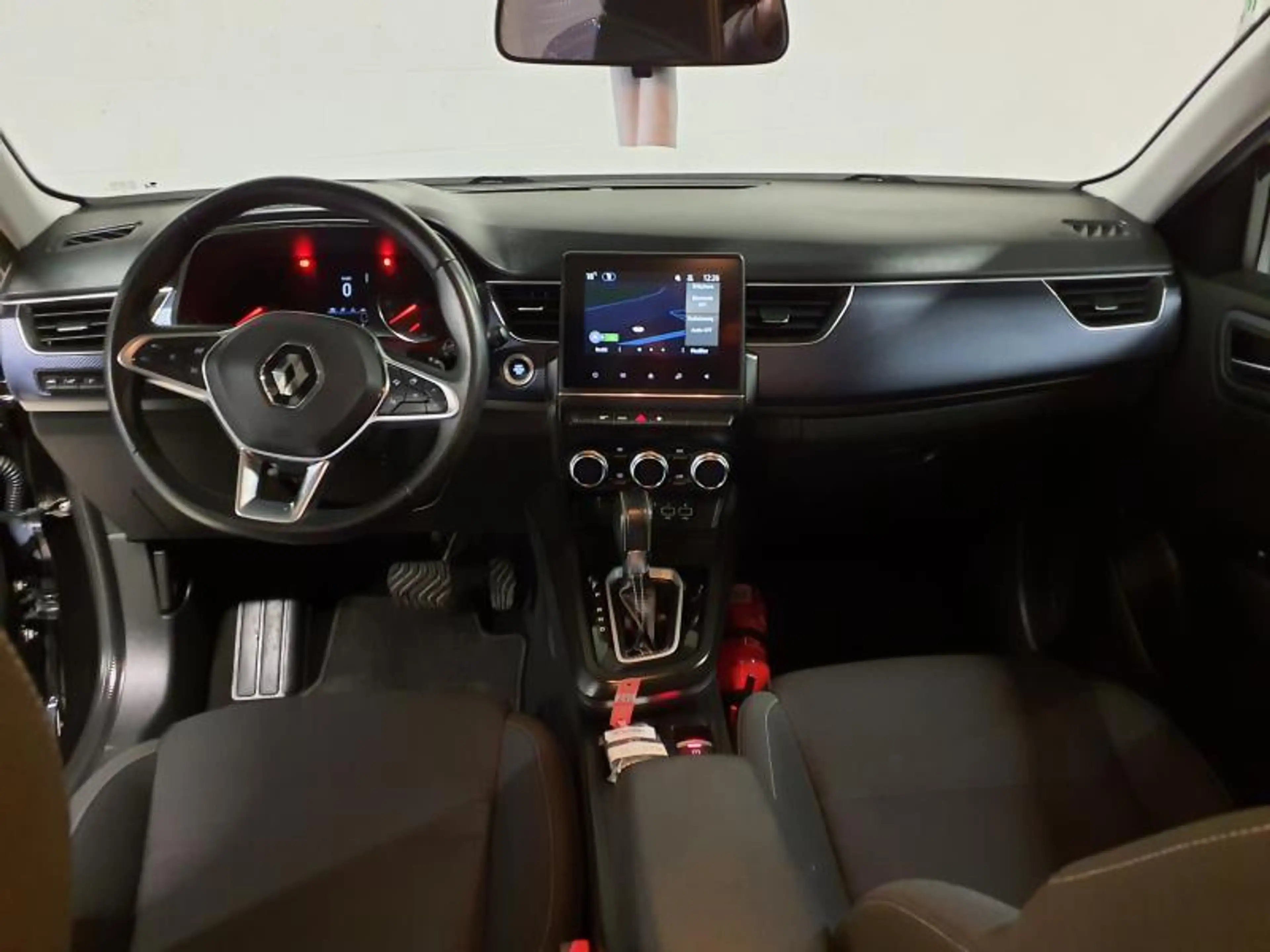 Renault Arkana Evolution — photo 15