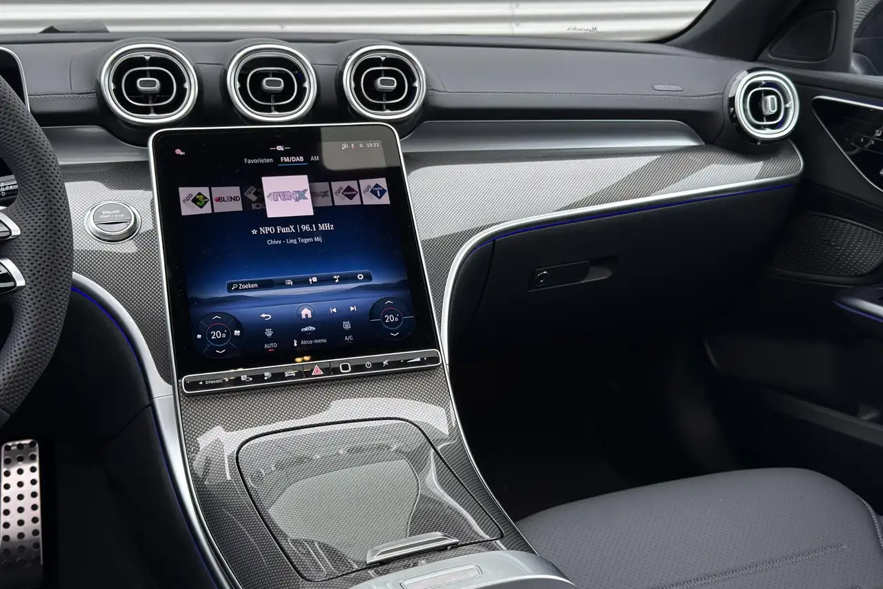 Mercedes-Benz C-Class 2026 — фото 14