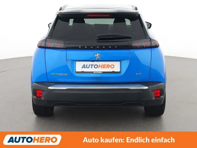 Peugeot e-2008 view 5