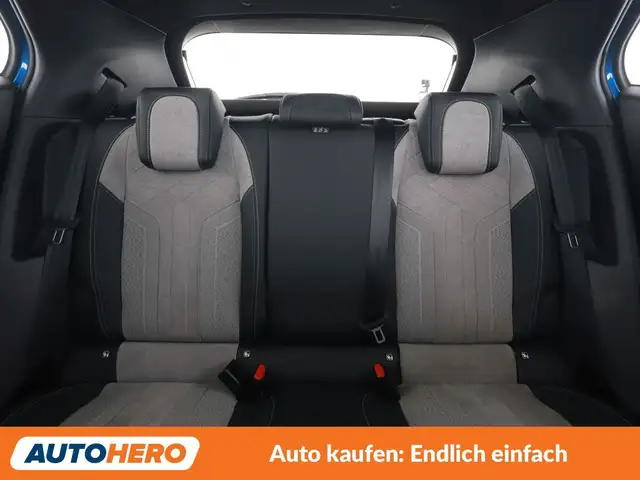 Peugeot e-2008 view 15