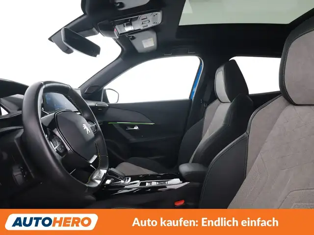 Peugeot e-2008 view 10