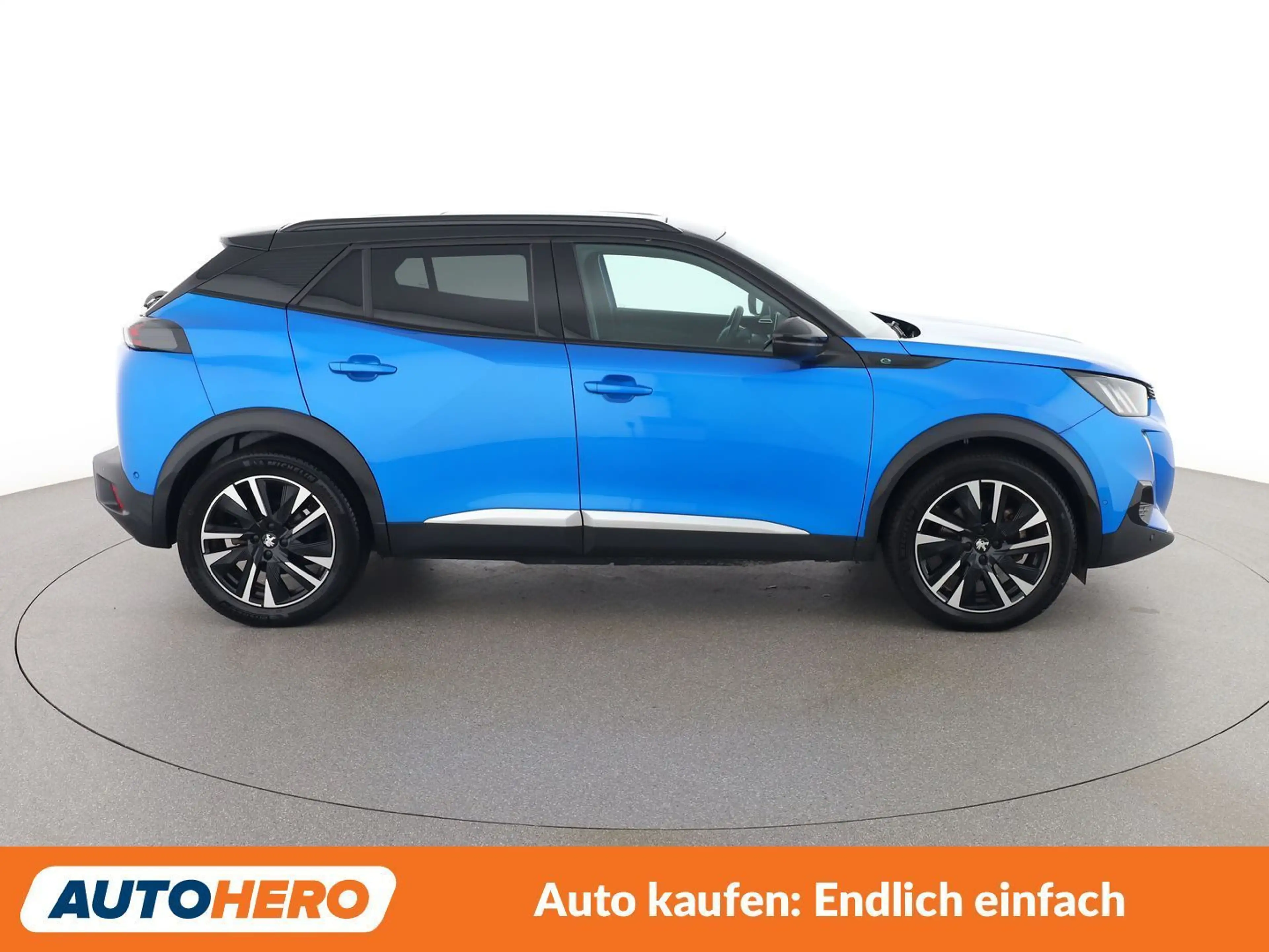 Peugeot e-2008 electric drive 100 kW e GT — photo 7