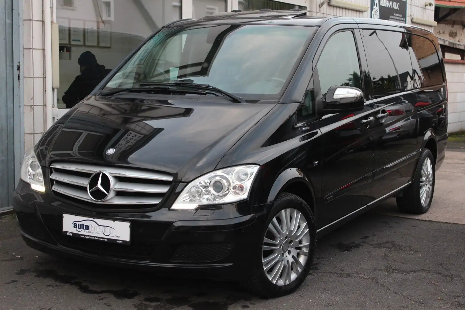 Mercedes-Benz Viano 3.0 CDI lang Leder*Navi*S-Dach*Xenon*2.Hd Noir - 2