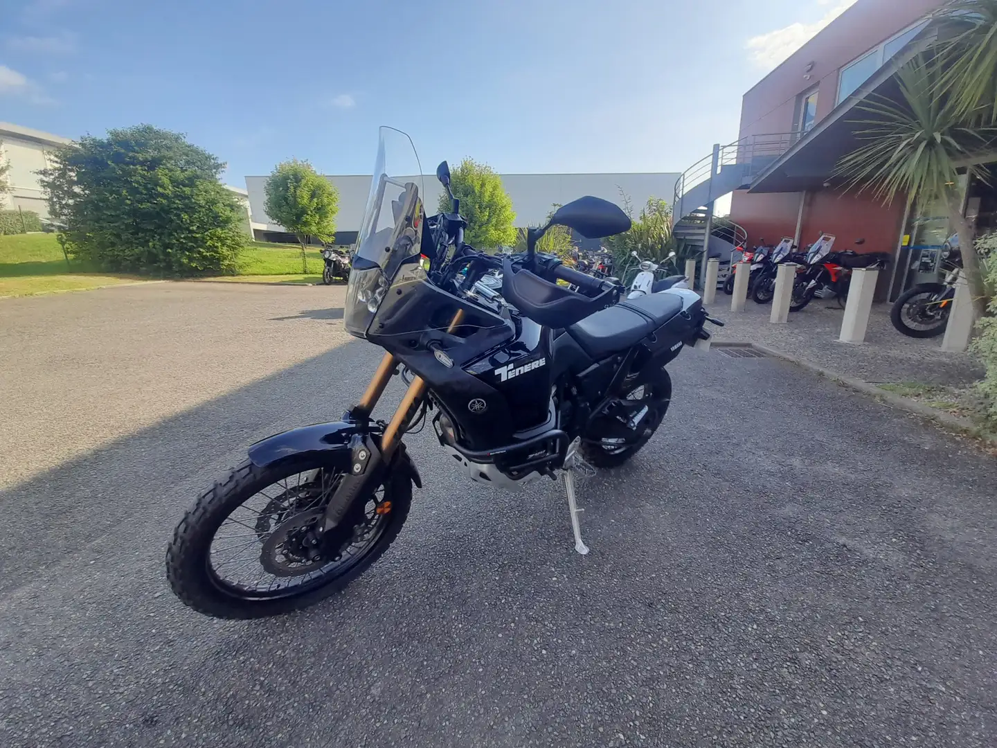 Yamaha Noir - 1