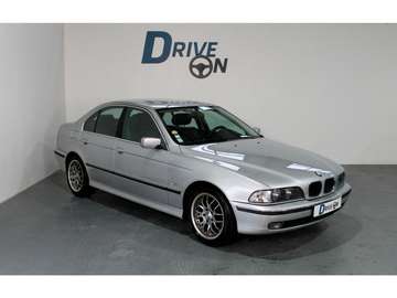 SERIE 528i Pack L BERLINE E39 528i PHASE 1