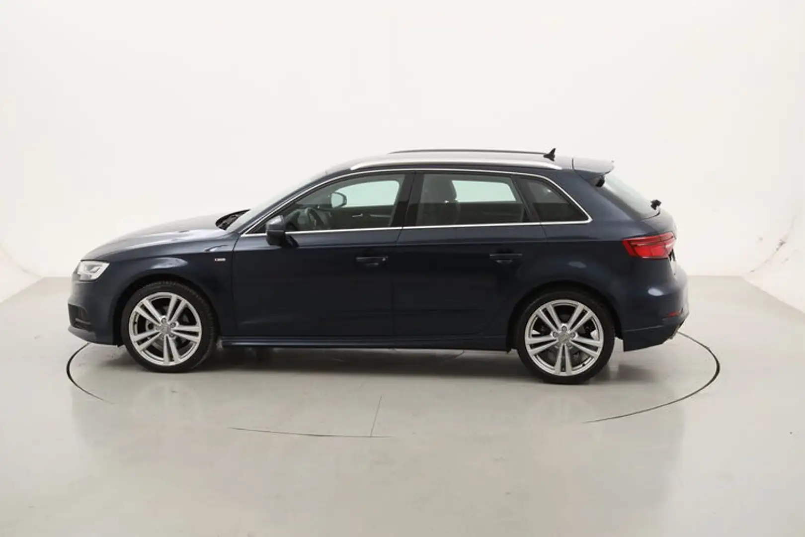 Audi A3 SPB 35 TFSI Admired S tronic 1.5 Benzina 150CV Azul - 2