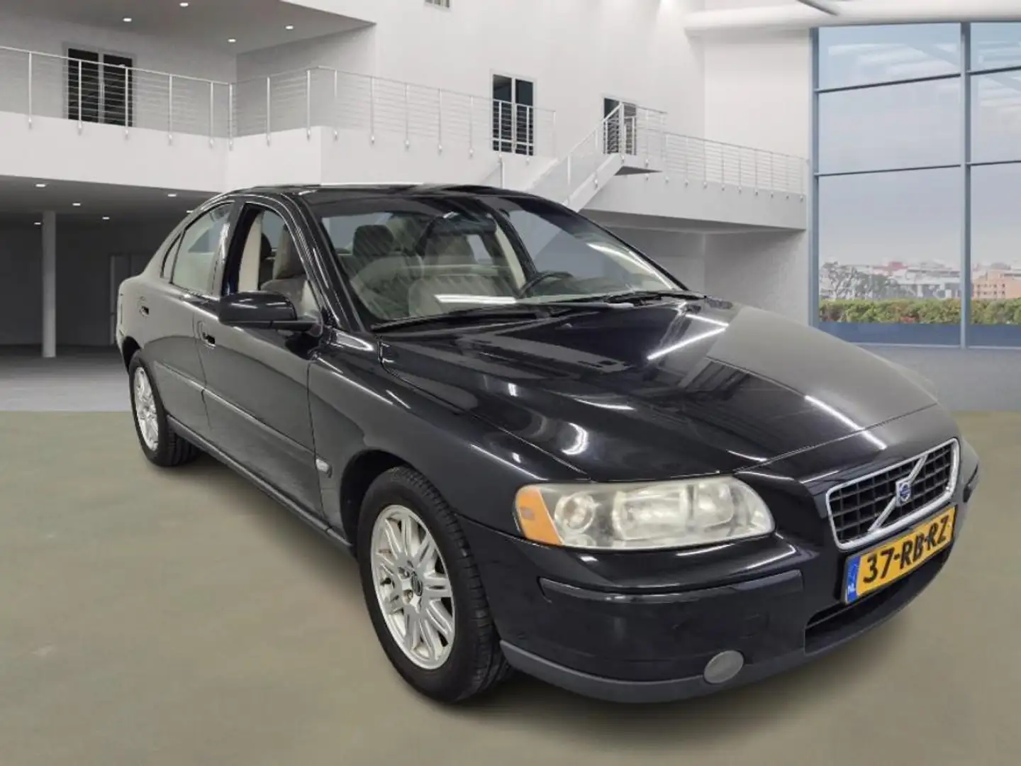 Volvo S60 2.4 AIRCO CRUISE 2 X SLEUTELS ELEC.PAKET Noir - 2