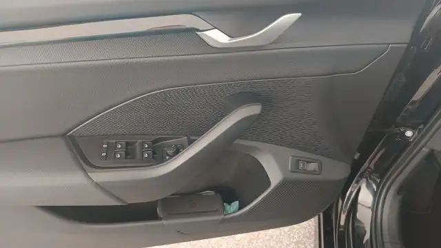 Skoda Octavia view 10