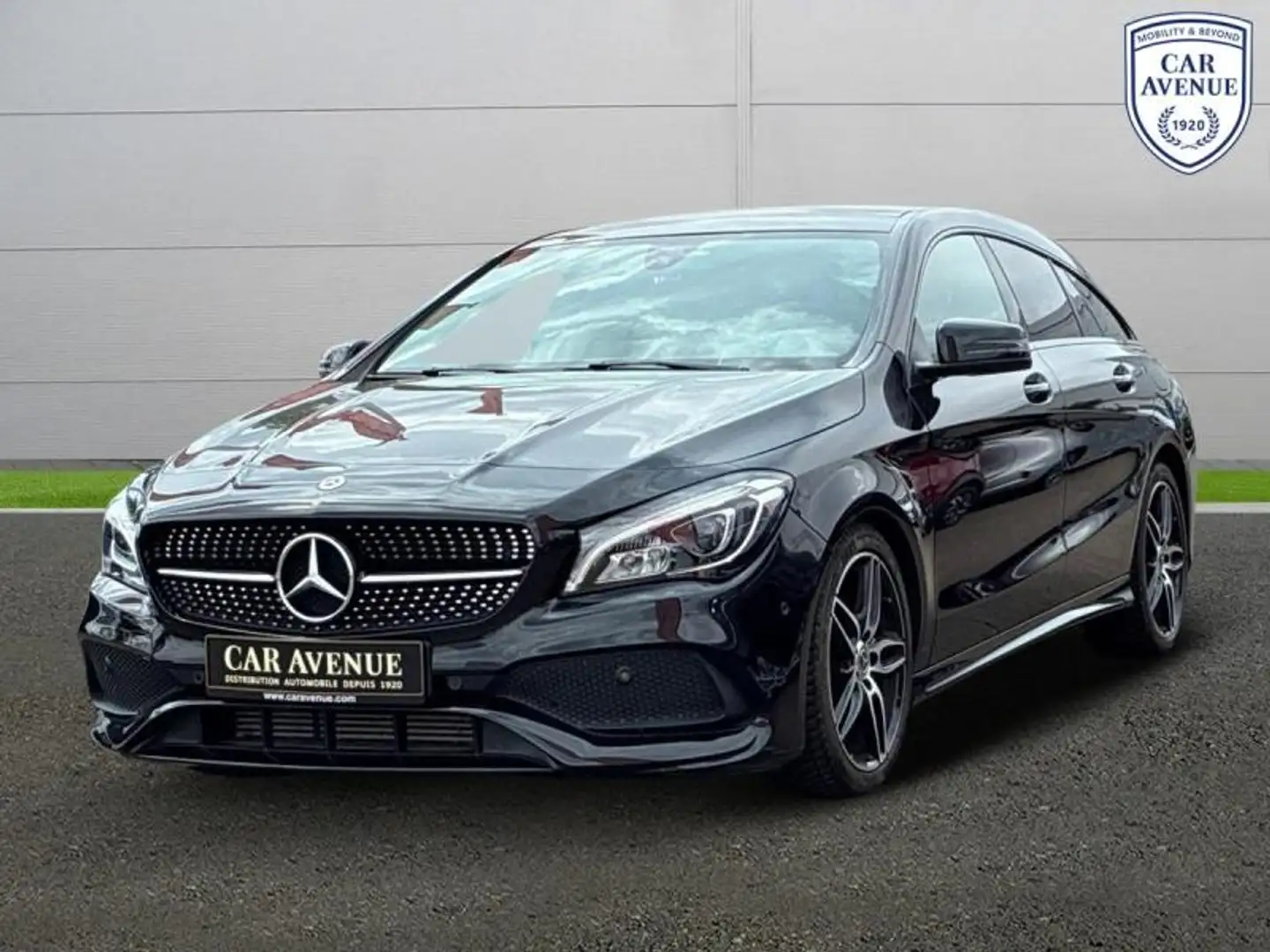 Mercedes-Benz CLA 180 180 122ch AMG Line 7G-DCT Noir - 1