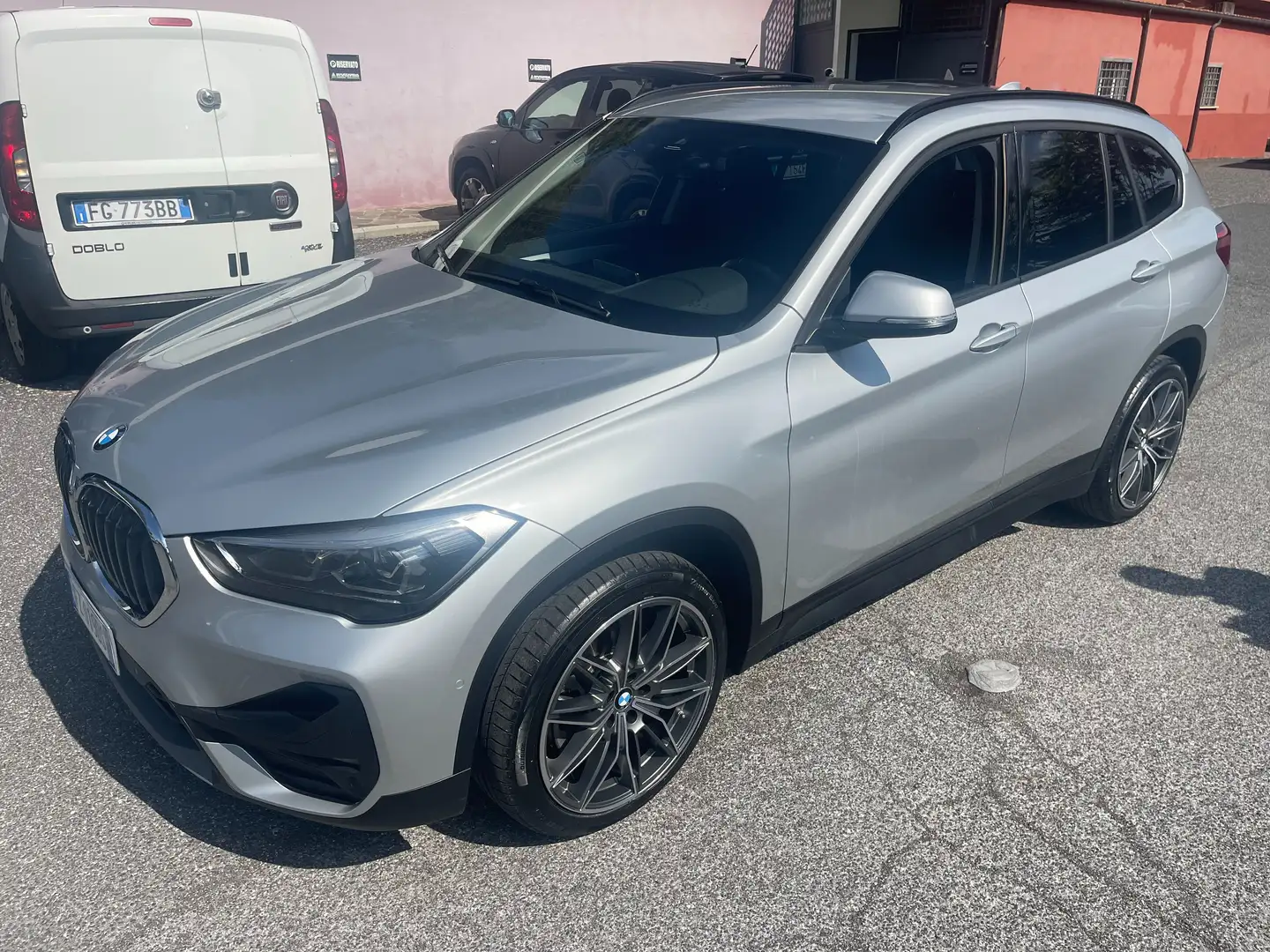 BMW X1 2.0D Xdrive 190cv Italiana Uff. Km certificati Zilver - 1