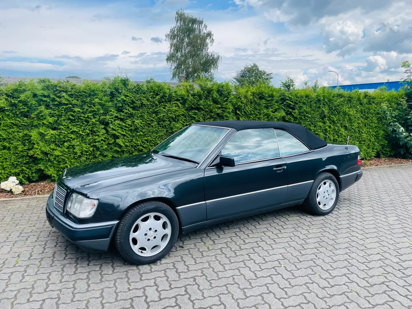 Mercedes-Benz CE 300 300CE 24V*Projekt*Oldtimer*Klima* Schwarz - 1