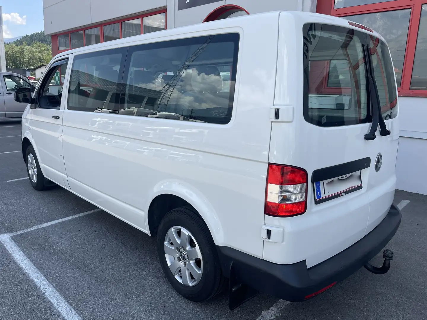 Volkswagen T5 Transporter Kombi lang 4Motion Wit - 2