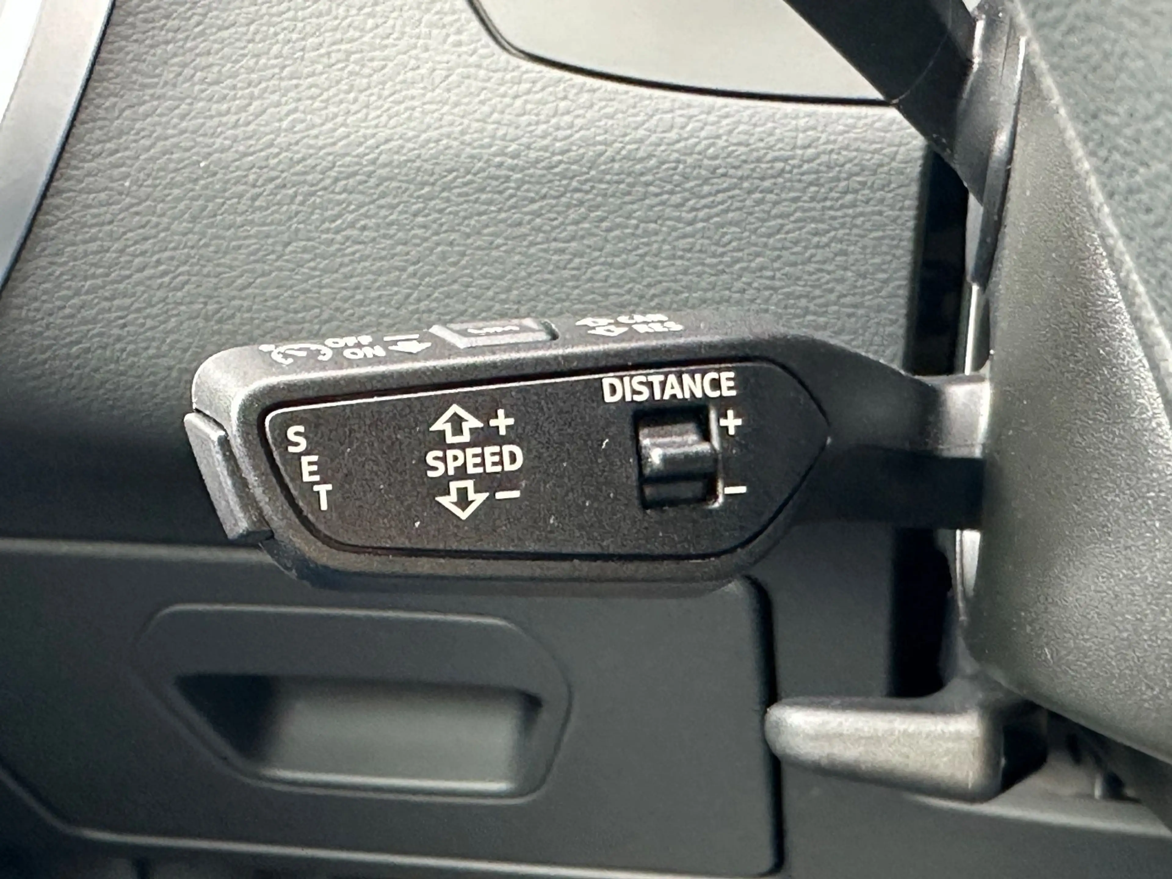 Audi A6 Lim. 55TFSIe quattro S-Line 1.HD/LED/ACC/SIDE — photo 12