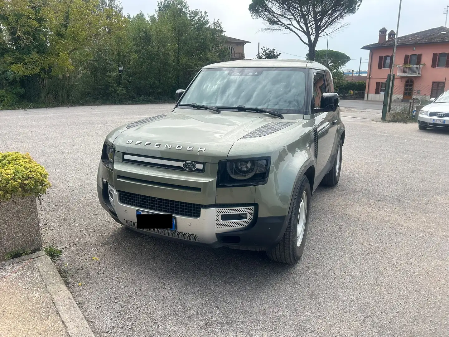 Land Rover Defender autocarro 3 posti  3.0d i6 mhev awd 200cv auto - 1