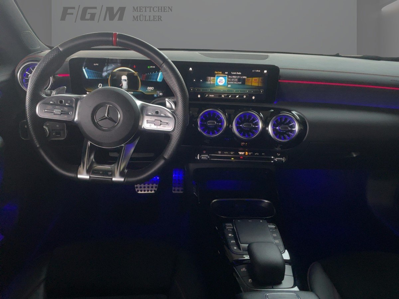 Mercedes-Benz CLA 35 AMG CLA 35 AMG SB Pano/Multibeam/RKamera/Soundsystem — photo 8