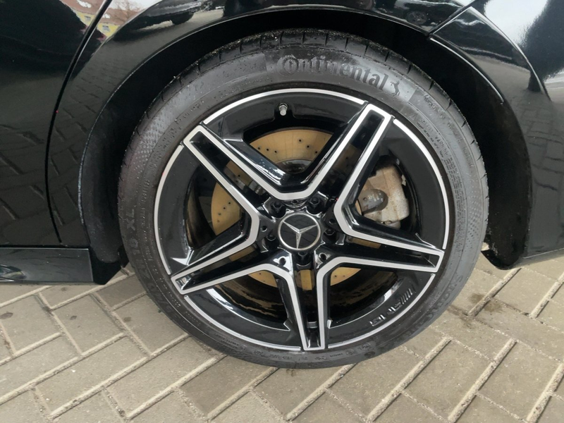 Mercedes-Benz CLA 35 AMG CLA 35 AMG SB Pano/Multibeam/RKamera/Soundsystem — photo 12