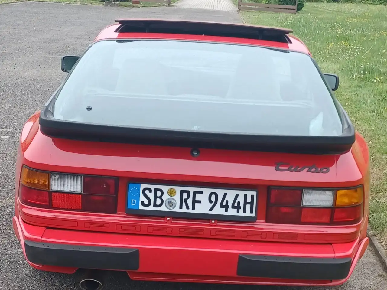 Porsche 944 Turbo, foto 4