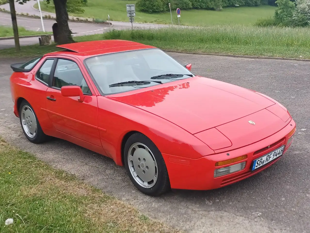 Porsche 944 Turbo, foto 2
