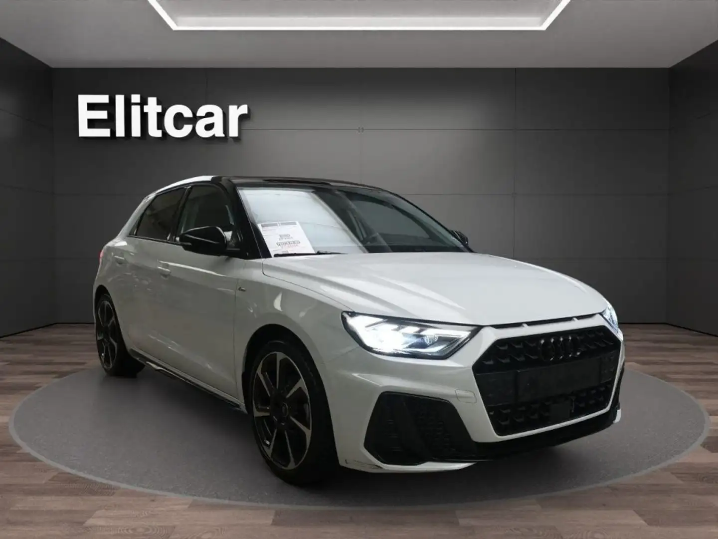 Audi A1 SPB 30 TFSI Identity Black - 2