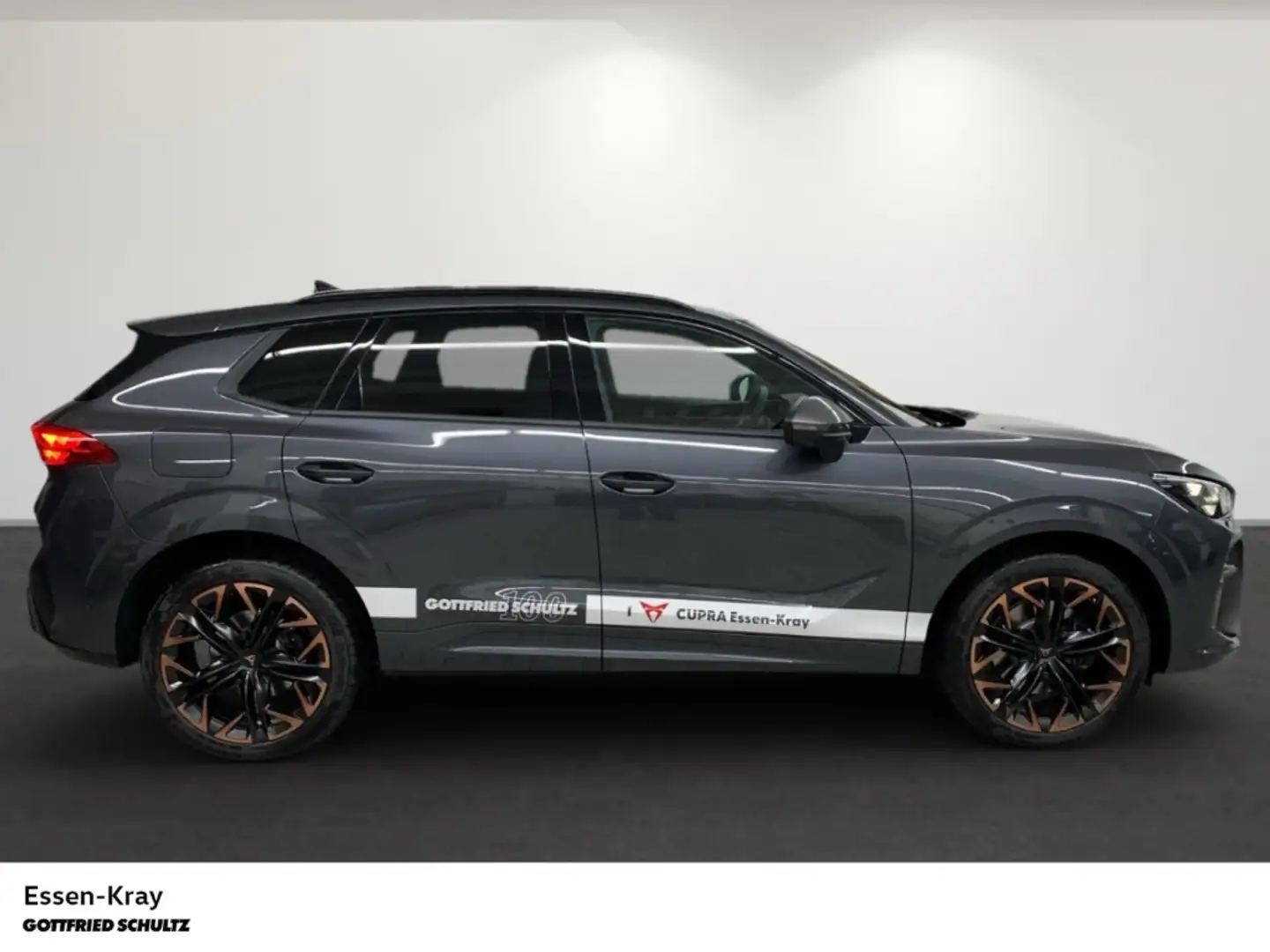 CUPRA Terramar VZ 2.0 TSI DSG 4DRIVE Pano Sennheiser AHK elektr. Grau - 2