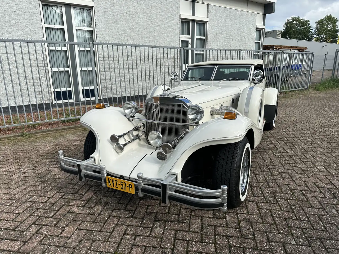 Excalibur Serie IV Phaeton, foto 2