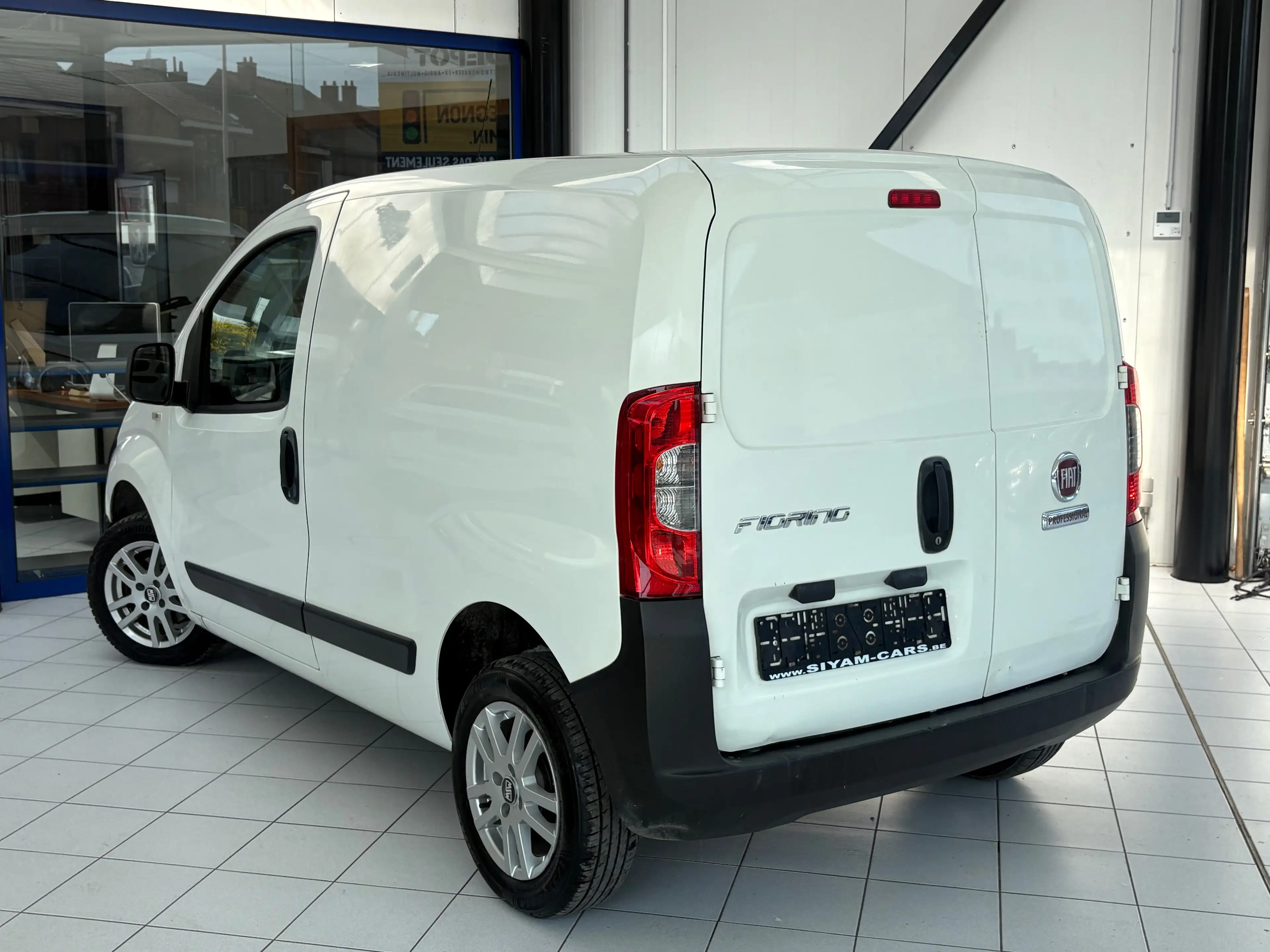Fiat Fiorino 1.4i ** AIRCO ** JANTES ** TVA RECUPERABLE ** — photo 3