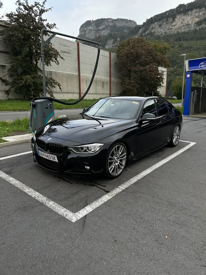 BMW 320 320d xDrive M-Paket Aut. - 1