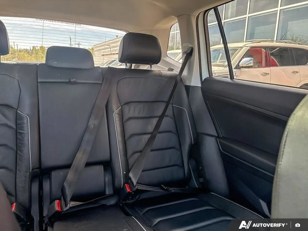 Volkswagen Tiguan снимка Volkswagen Tiguan