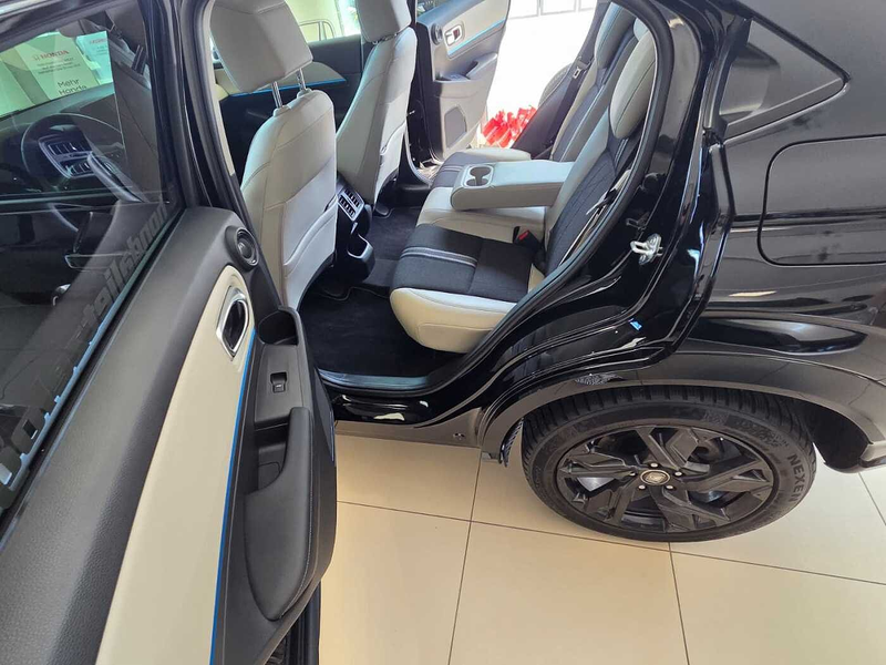 Honda HR-V Hybrid e:HEV 1.5 i-MMD Advance Style — photo 11